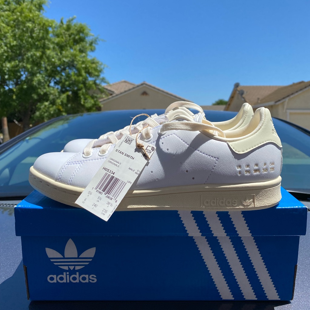 Adidas Stan Smith Shoes Brand New